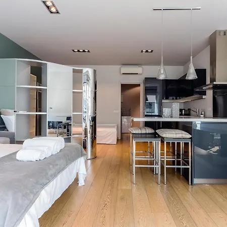 Retreats Duomo Apartment Milan